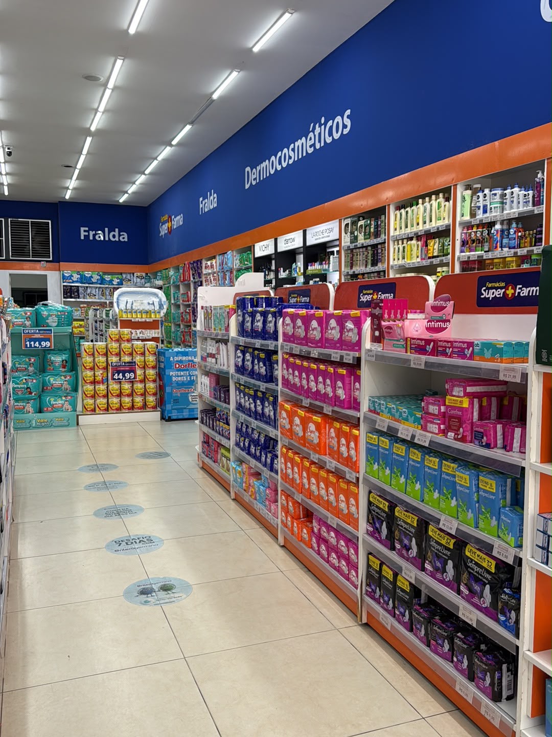 Produtos de higiene e cuidados na Super Farma